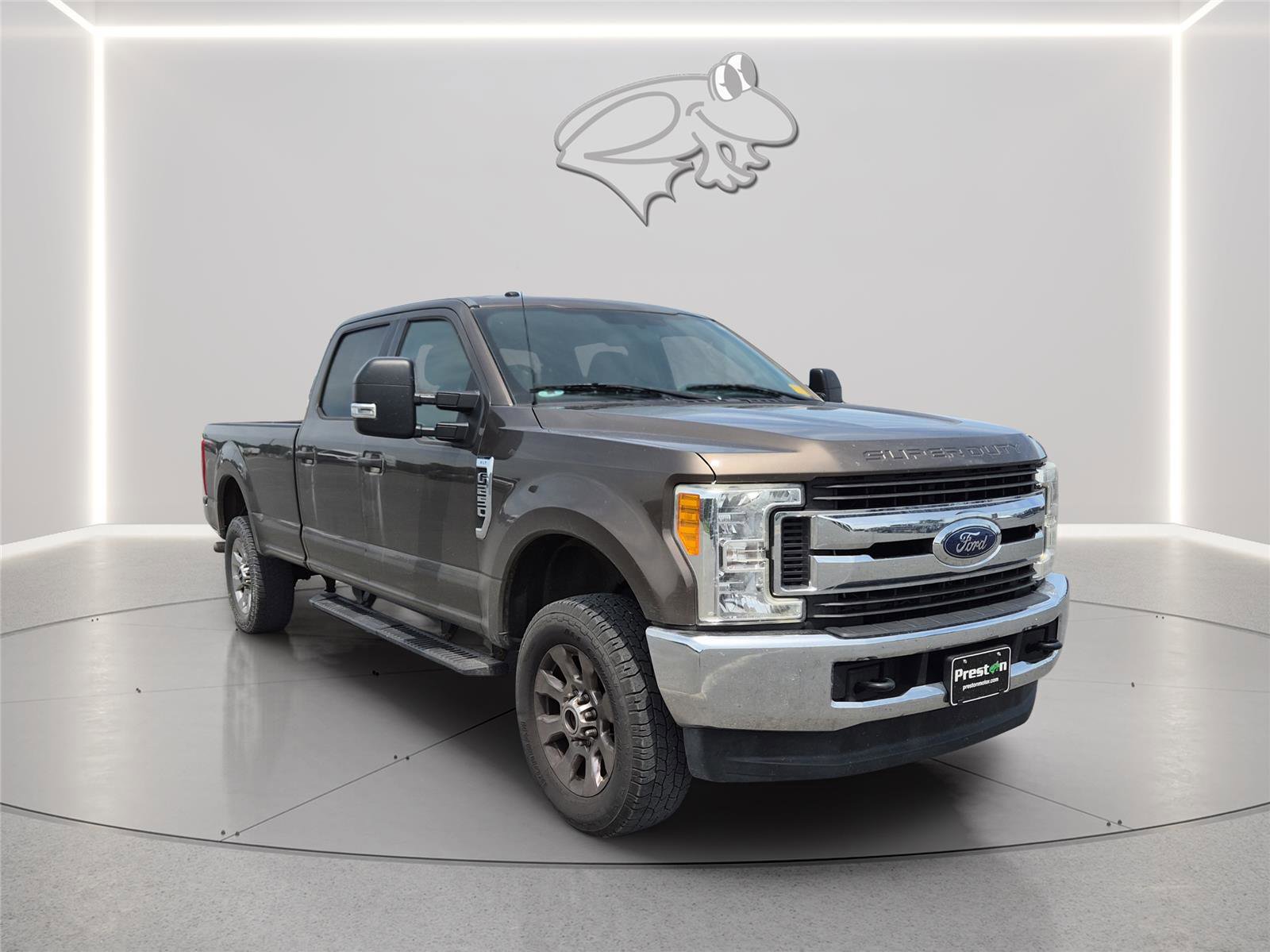 Used 2017 Ford F250 XLT w/ Snow Plow Prep Package AWD/4WD image 7