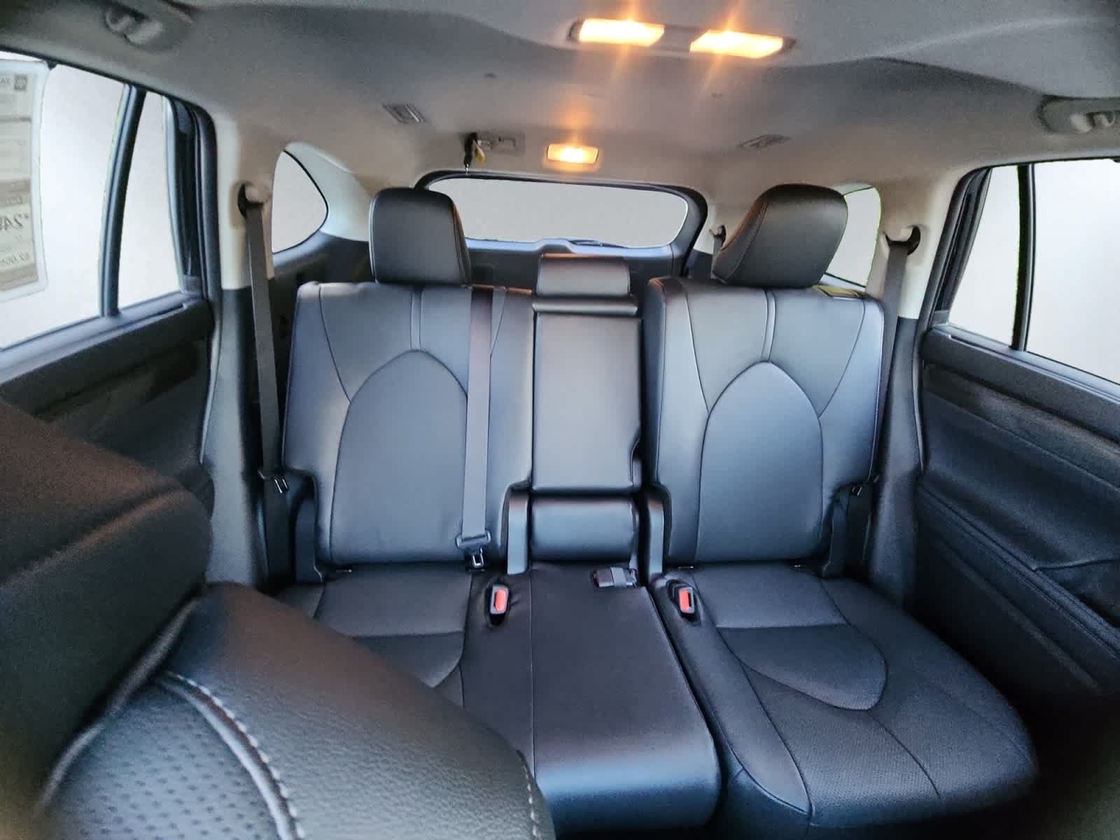 New 2026 Toyota Highlander Limited AWD/4WD image 18
