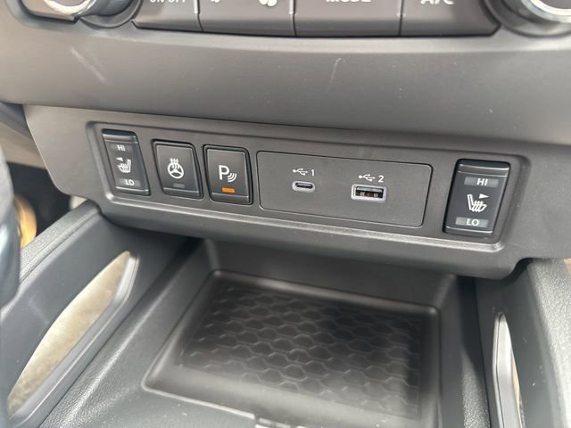 New 2026 Nissan Frontier SV w/ All-Weather Content Package image 19