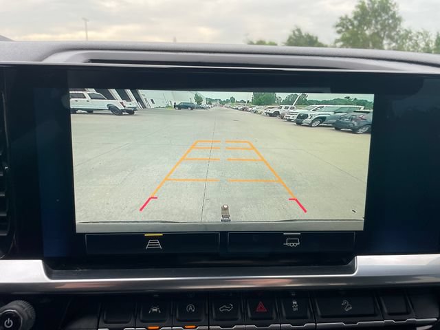 Used 2022 Chevrolet Silverado 1500 RST AWD/4WD image 14