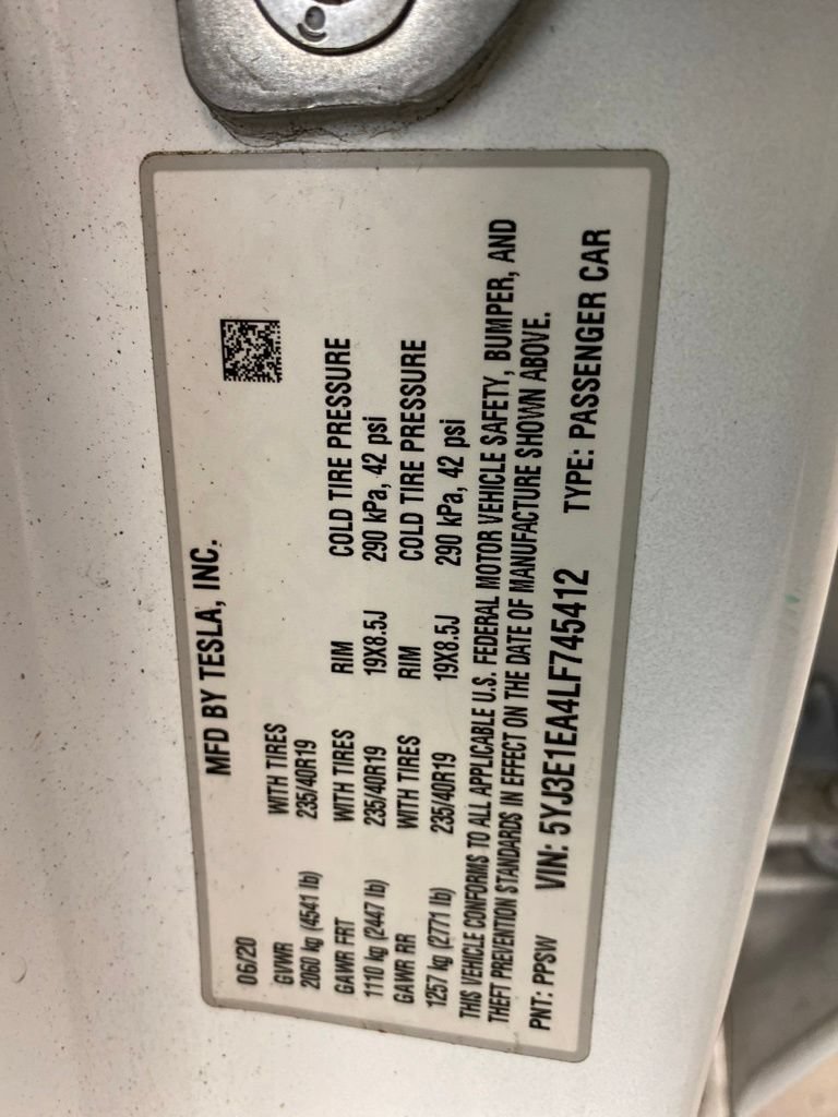 Used 2020 Tesla Model 3 Standard Range Plus RWD image 19