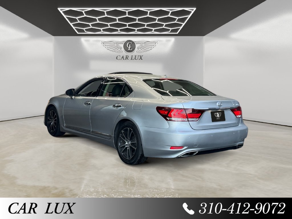 Used 2013 Lexus LS 460 w/ Comfort Pkg RWD image 3