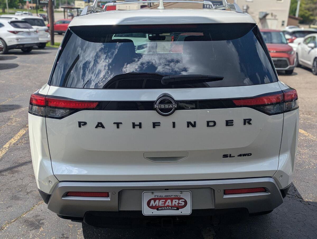 Used 2023 Nissan Pathfinder SL w/ SL Premium Package AWD/4WD image 21