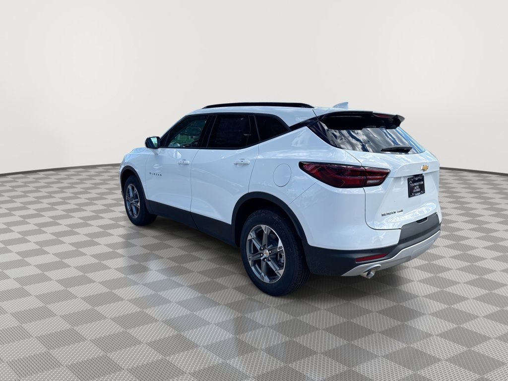 New 2026 Chevrolet Blazer LT w/ Sound & Technology Package AWD/4WD image 7