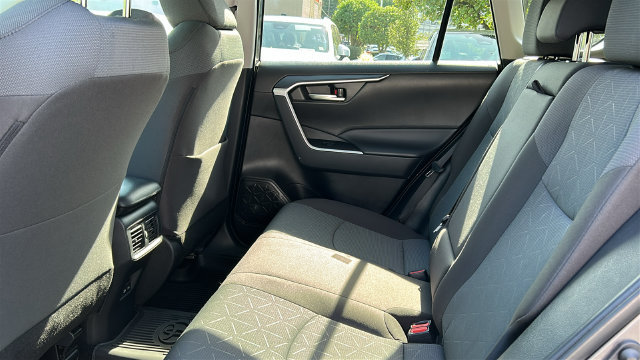 Used 2024 Toyota RAV4 XLE w/ Convenience Package AWD/4WD image 22