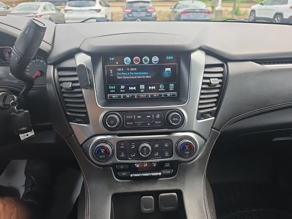 Used 2020 Chevrolet Tahoe LS AWD/4WD image 16