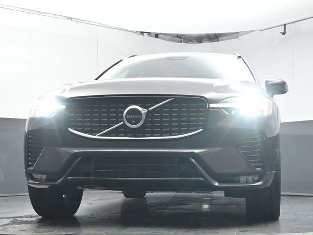 Used 2023 Volvo XC60 B6 Ultimate w/ Protection Package Premier image 35