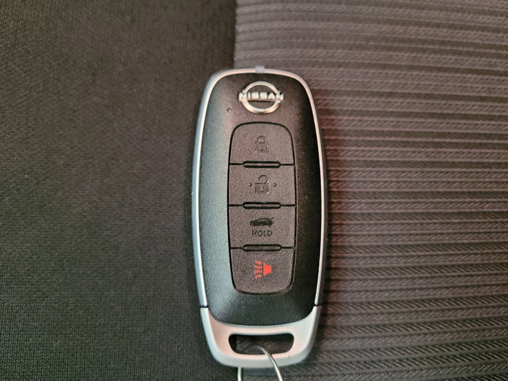 Used 2024 Nissan Sentra SV image 32