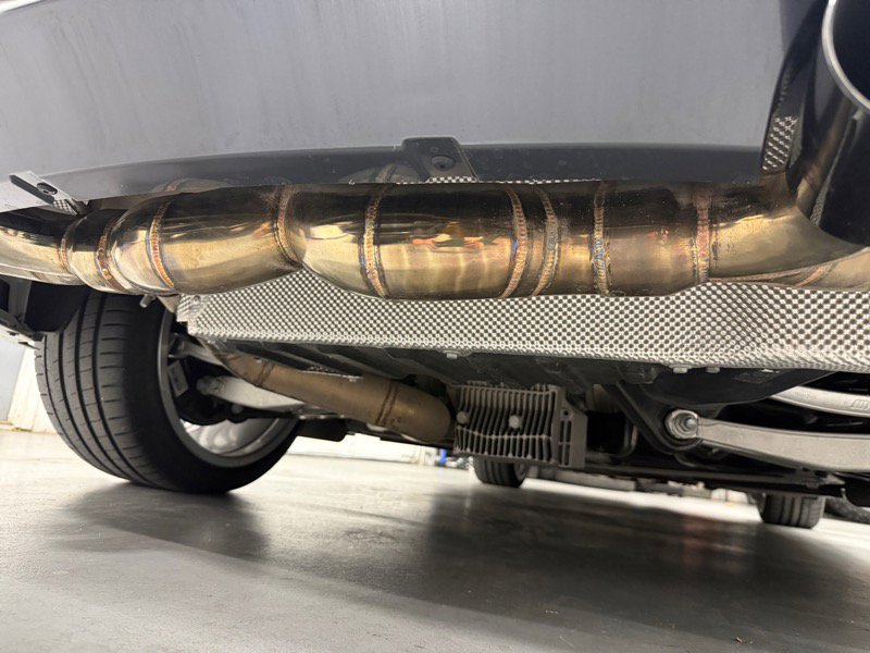 Used 2011 BMW 1 Series M image 77