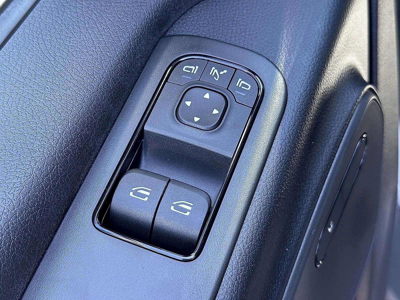 New 2026 Mercedes-Benz Sprinter 144 Cargo image 13