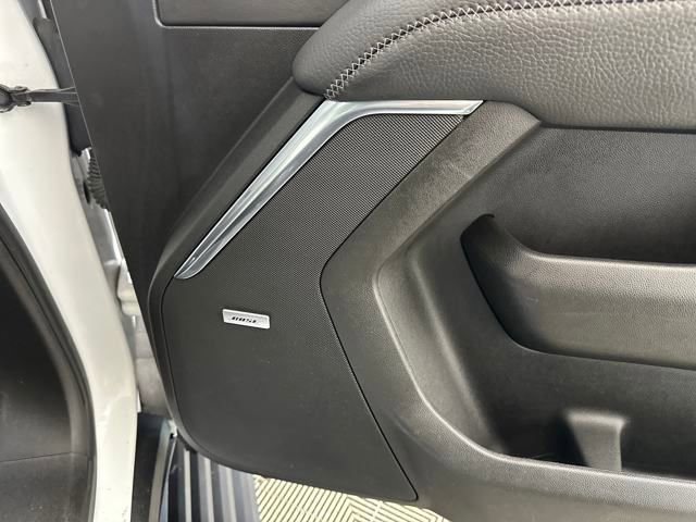 Used 2021 GMC Yukon Denali w/ Denali Premium Package image 29