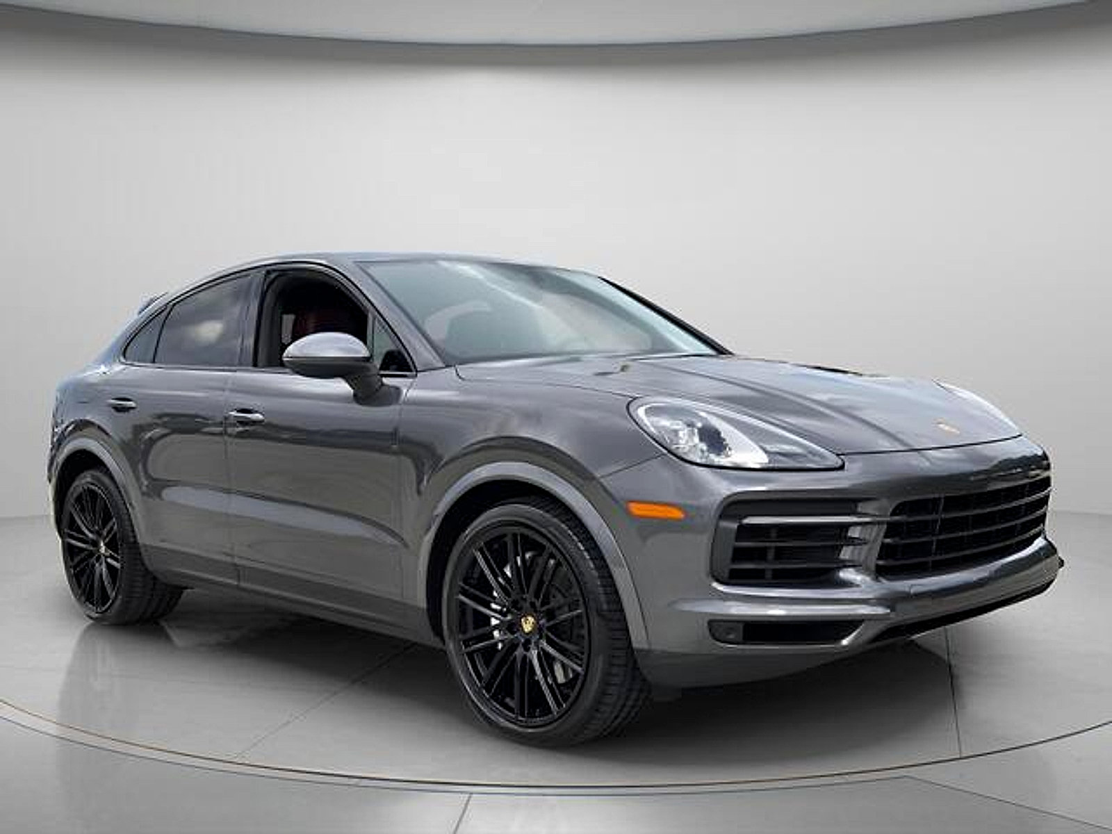 Used 2021 Porsche Cayenne Coupe AWD/4WD image 9