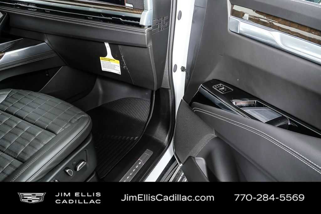 Certified 2026 Cadillac Escalade Platinum Sport w/ LPO, ONYX Package AWD/4WD image 26