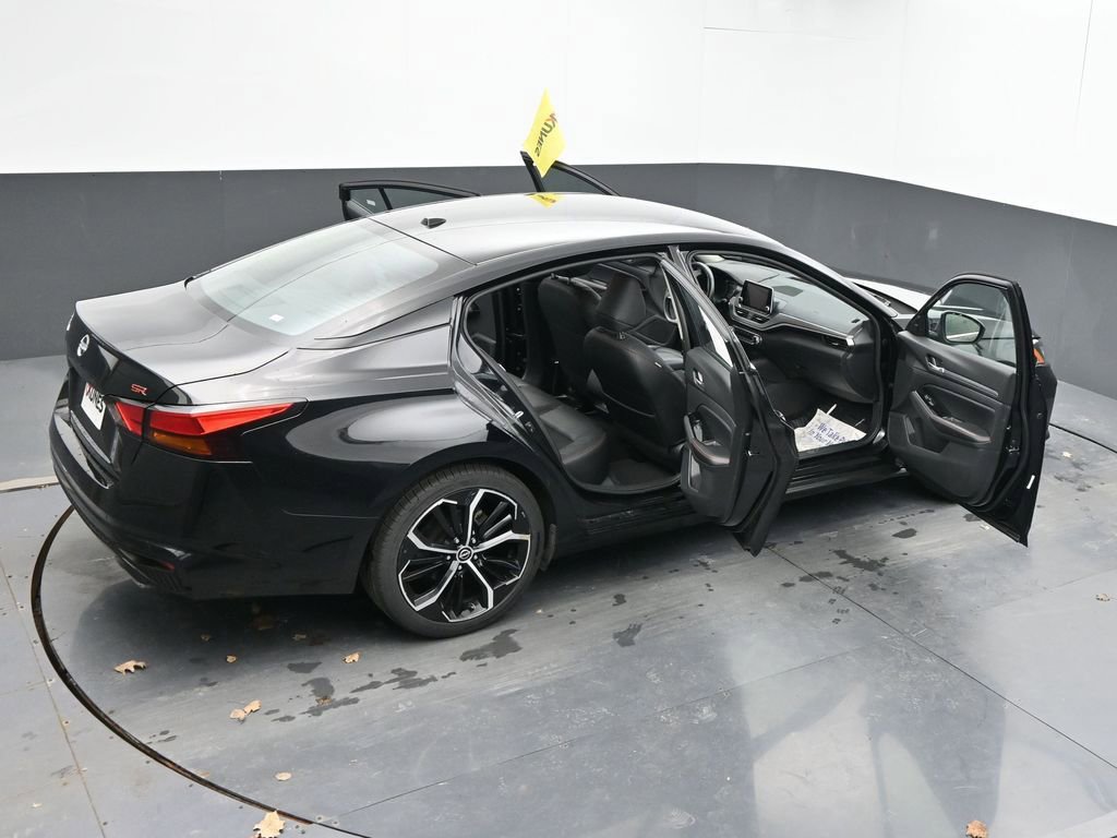 Used 2024 Nissan Altima 2.5 SR FWD image 67