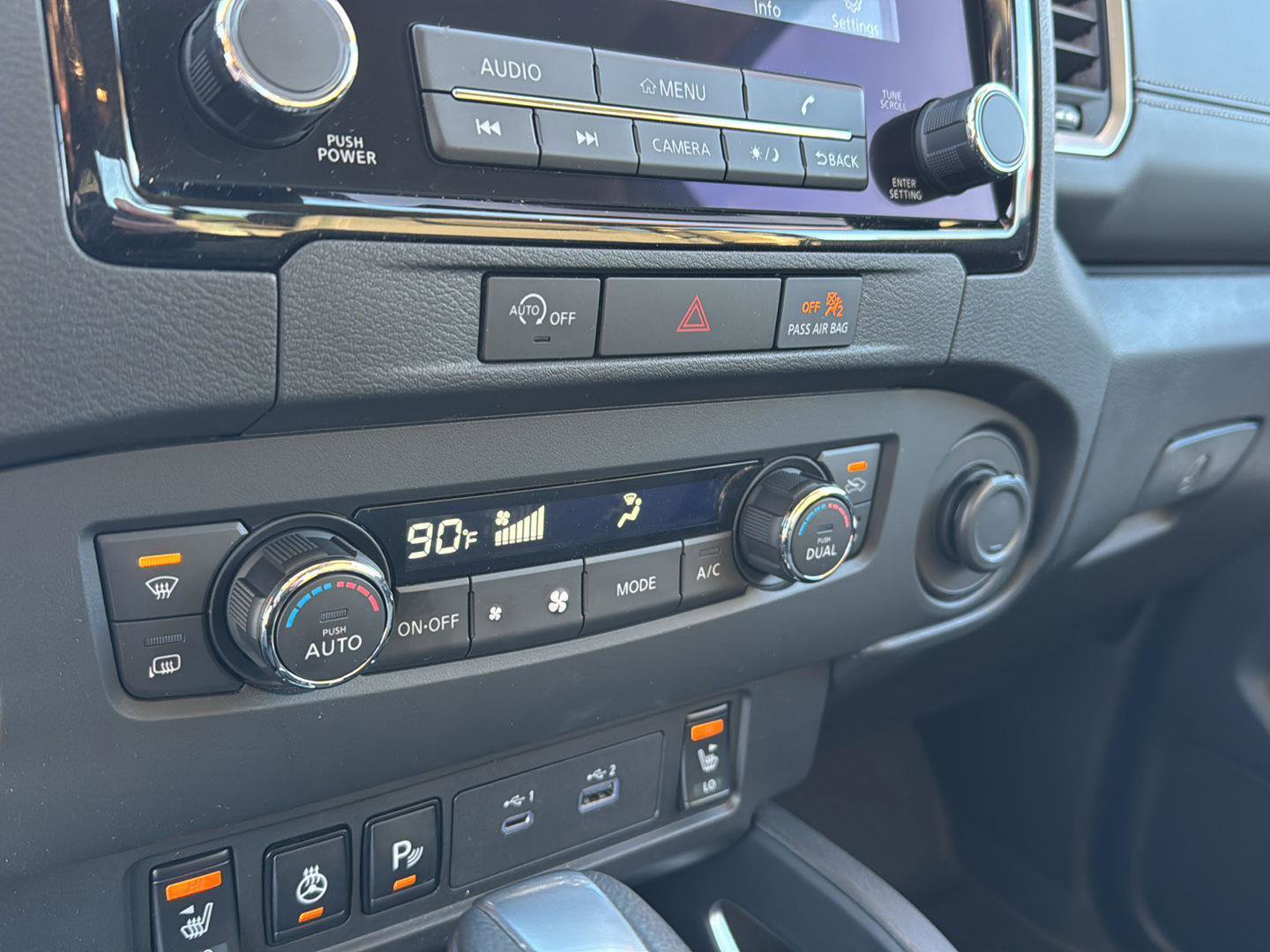 Used 2024 Nissan Frontier SV w/ SV Convenience Package image 23