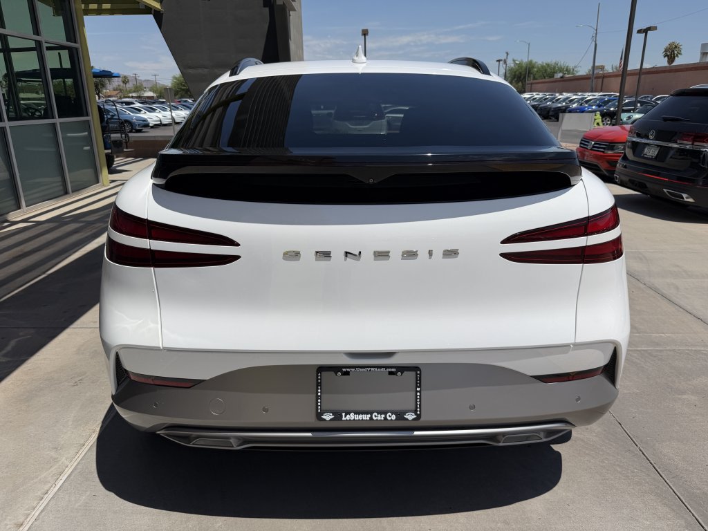 Used 2023 Genesis GV60 Advanced AWD/4WD image 13