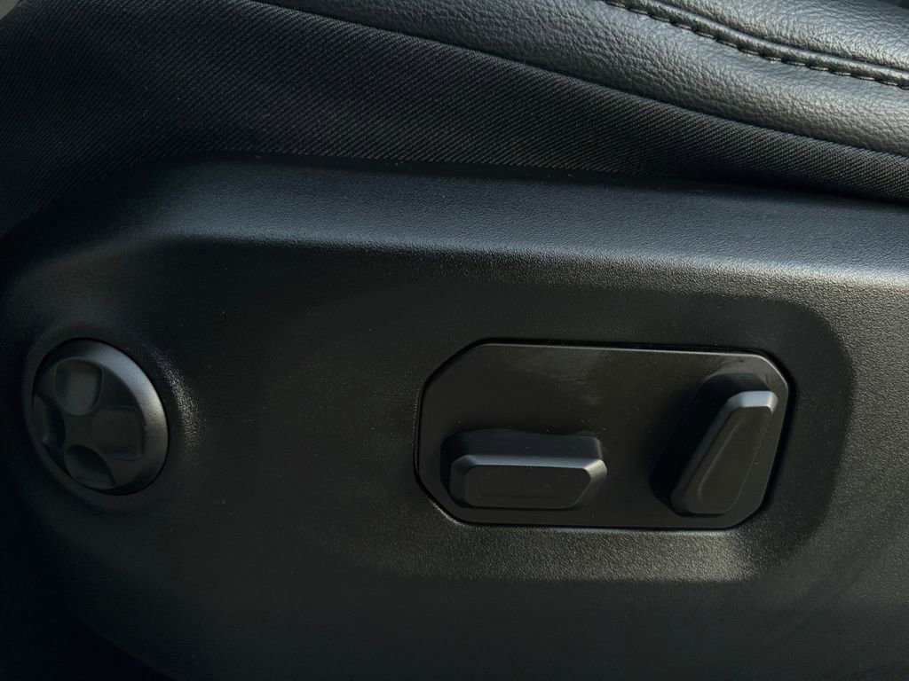 New 2026 Jeep Wrangler Sahara image 15