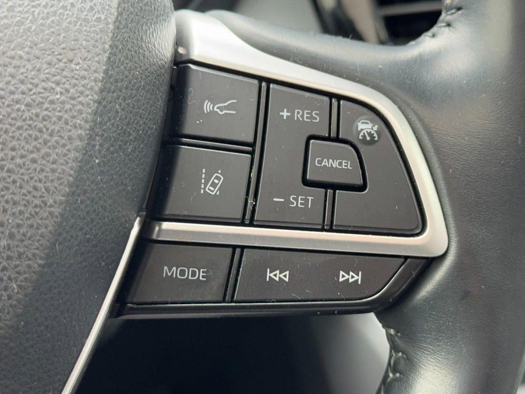 Certified 2022 Toyota Highlander XLE image 20