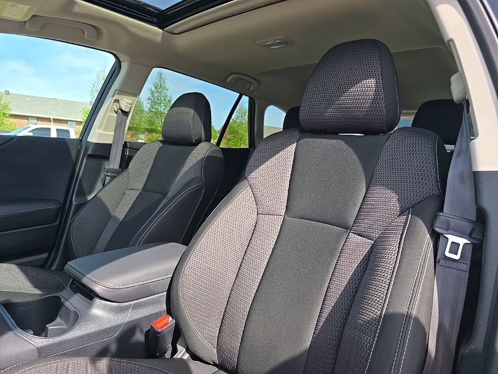 Used 2023 Subaru Outback Premium image 15