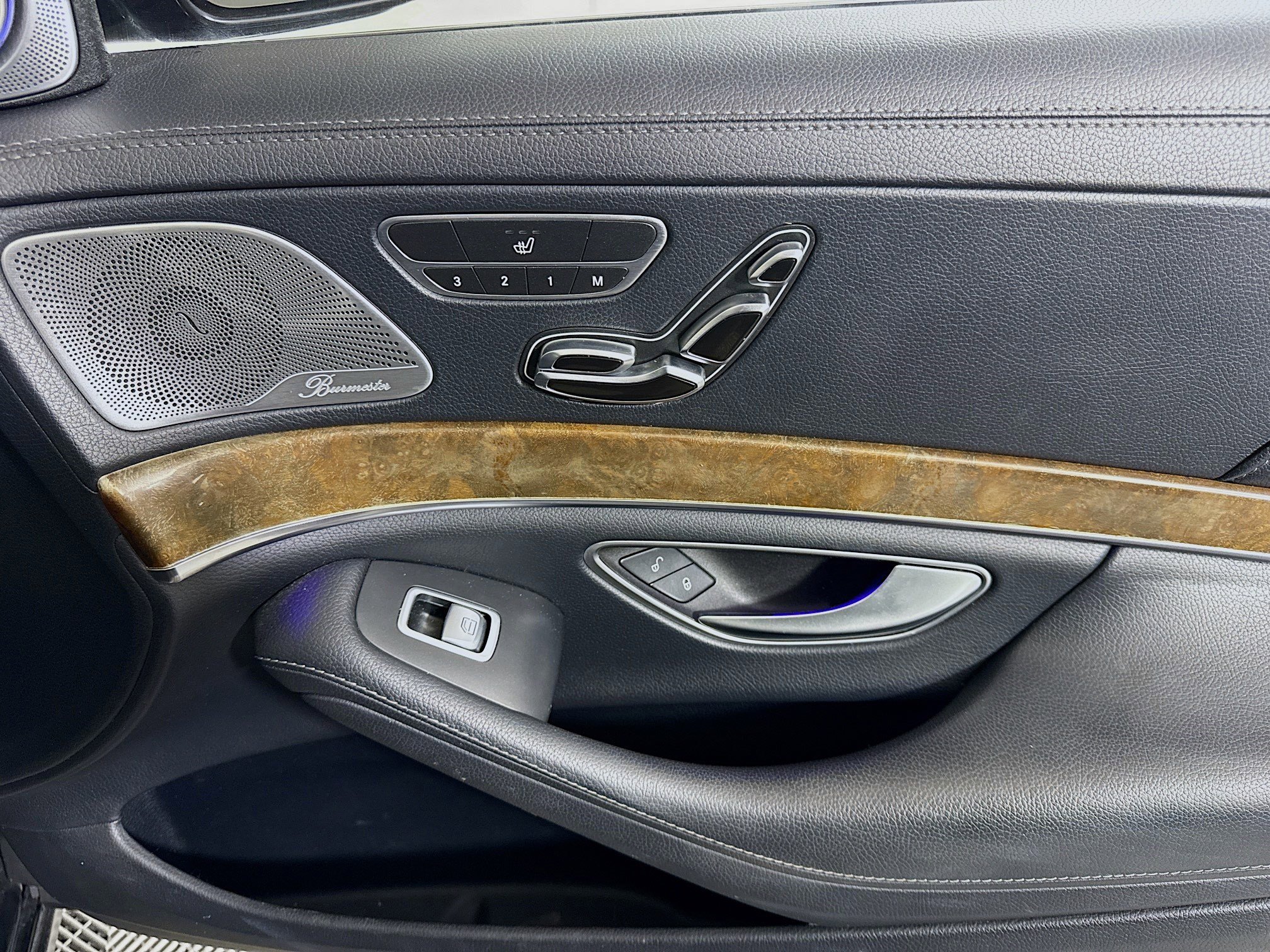 Used 2015 Mercedes-Benz S 550 4MATIC Sedan image 30