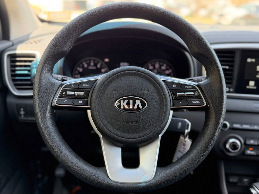 Used 2022 Kia Sportage LX AWD/4WD image 7