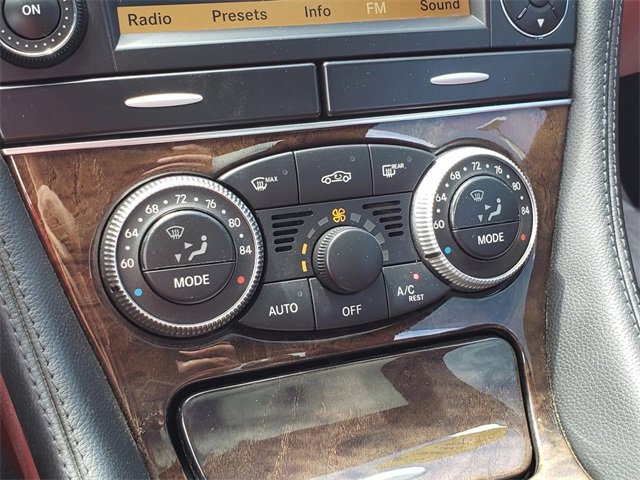 Used 2012 Mercedes-Benz SL 550 image 30