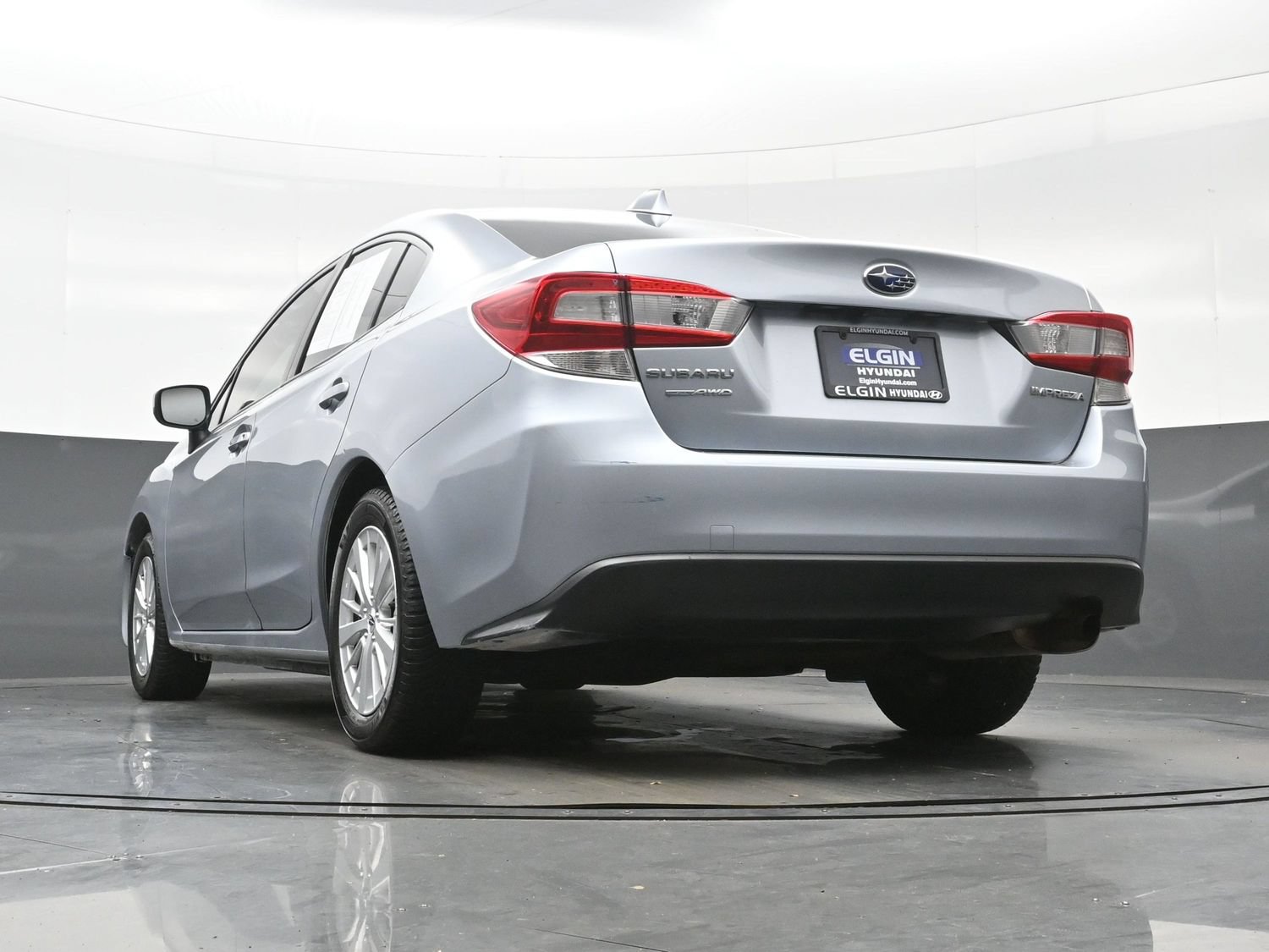 Used 2018 Subaru Impreza 2.0i Premium w/ Eyesight & BSD & Rcta AWD/4WD image 25