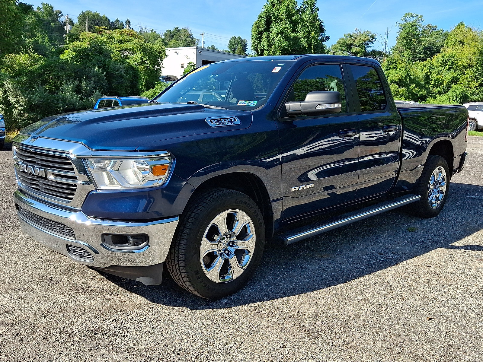 Certified 2021 RAM 1500 Big Horn AWD/4WD image 3