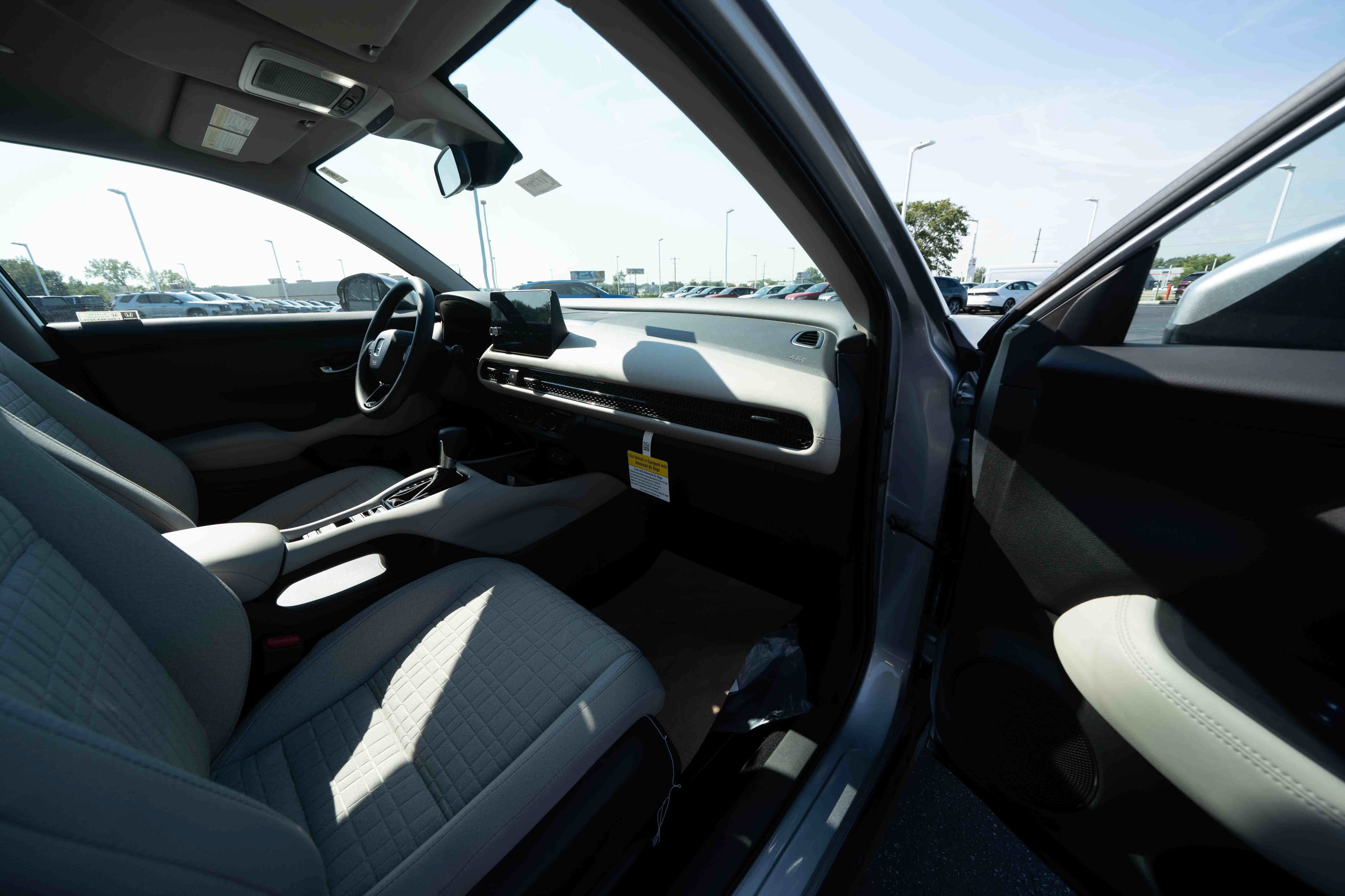 New 2027 Honda HR-V LX image 26