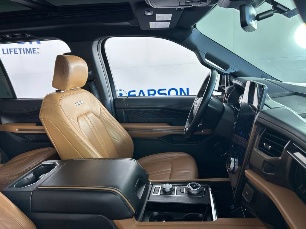 Used 2022 Ford Expedition Max Platinum AWD/4WD image 30