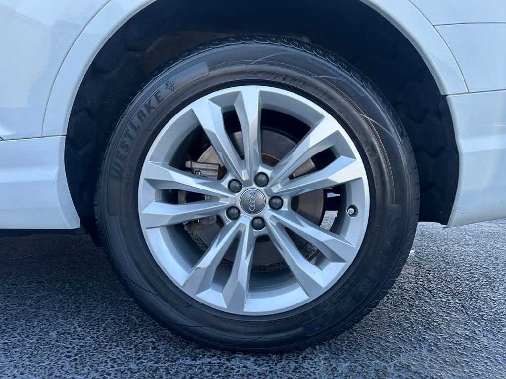 Used 2019 Audi Q7 2.0T Premium w/ Cold Weather Package image 47