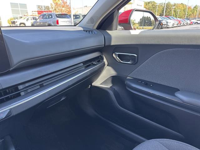 Used 2025 Kia K4 EX image 14