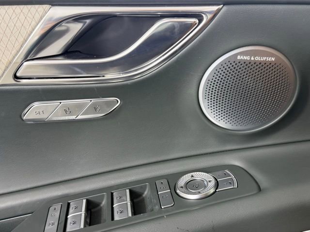 Used 2025 Genesis GV80 3.5T Prestige image 14