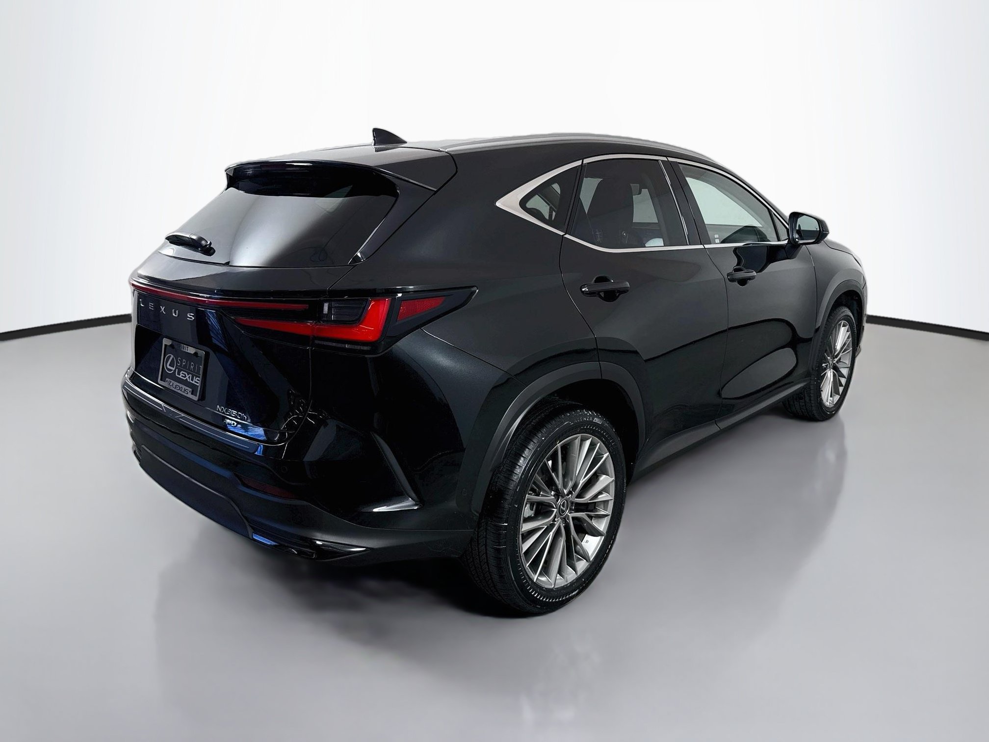 Used 2025 Lexus NX 350h AWD w/ Accessory Package (2T) image 7