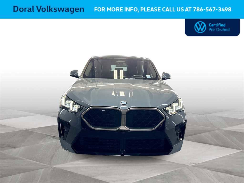 Used 2024 BMW X2 xDrive28i w/ Premium Package image 3