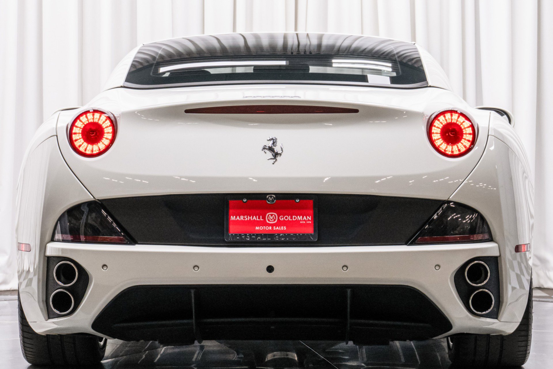 Used 2014 Ferrari California image 43