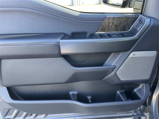 Certified 2024 Ford F250 Lariat w/ Lariat Ultimate Package image 27