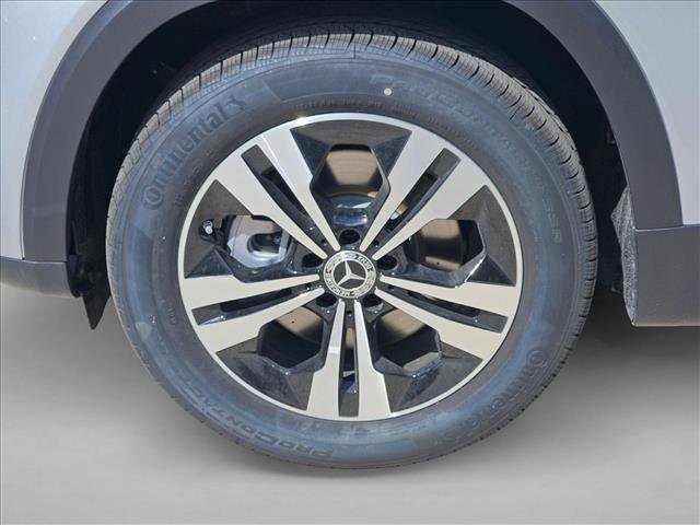New 2026 Mercedes-Benz GLB 250 image 10