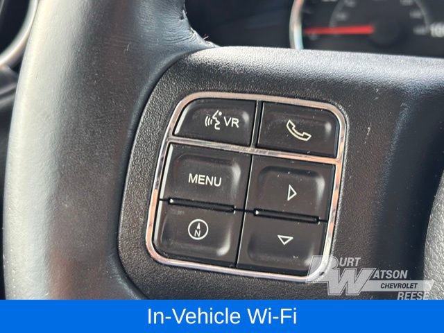 Used 2018 Jeep Wrangler Unlimited Sahara w/ Connectivity Group image 14