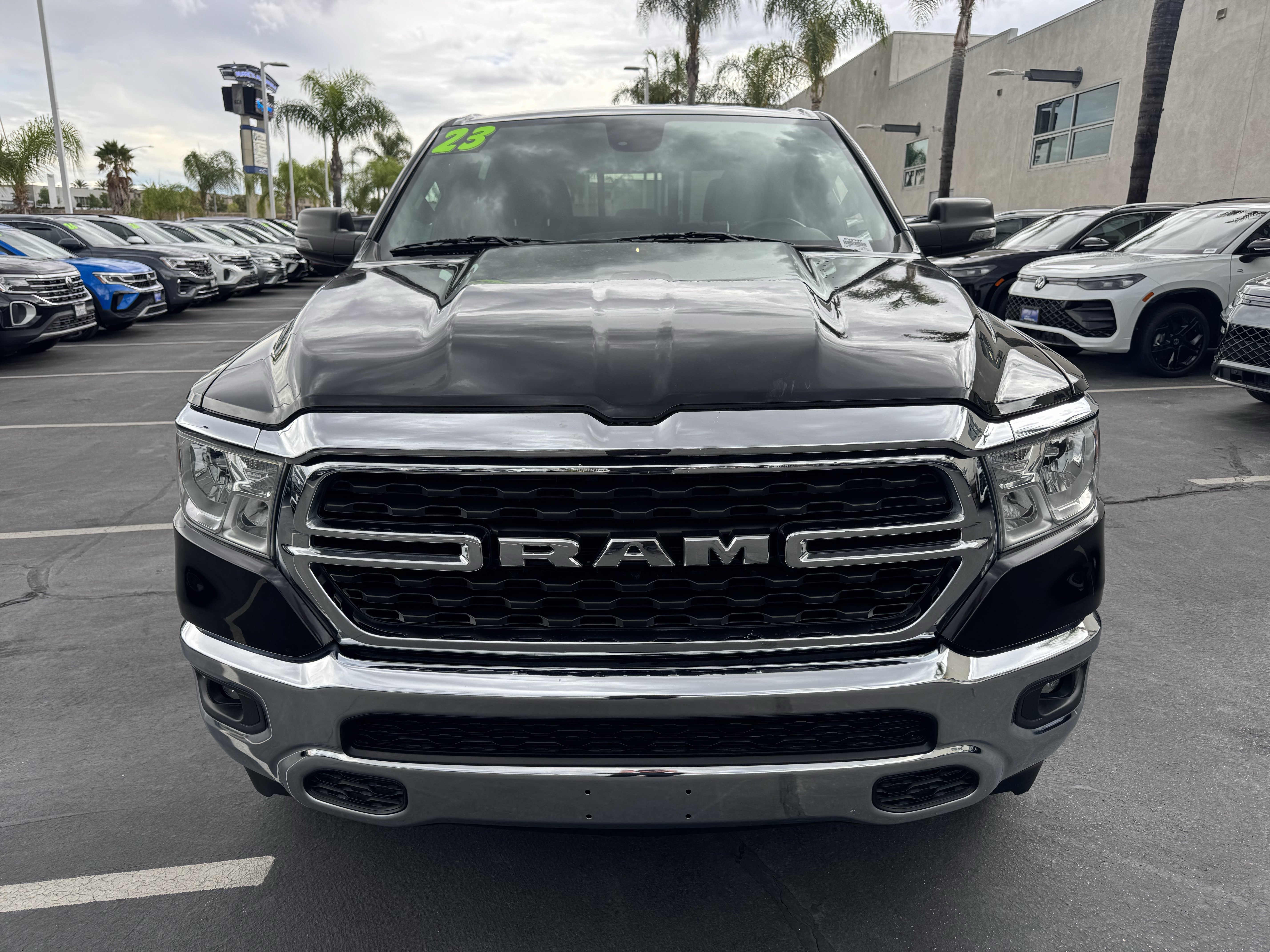 Used 2023 RAM 1500 Big Horn AWD/4WD image 3
