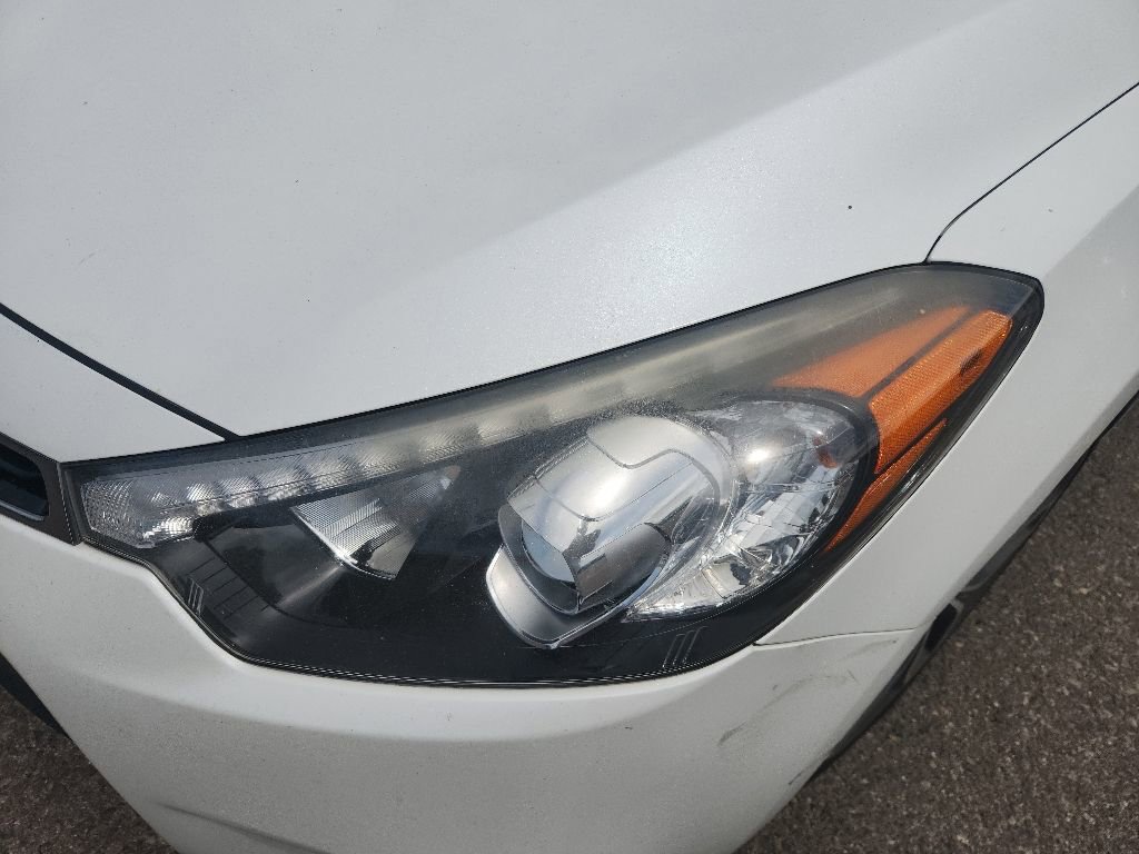 Used 2016 Kia Forte Koup SX FWD image 6