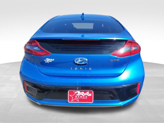 Used 2017 Hyundai Ioniq SEL image 5