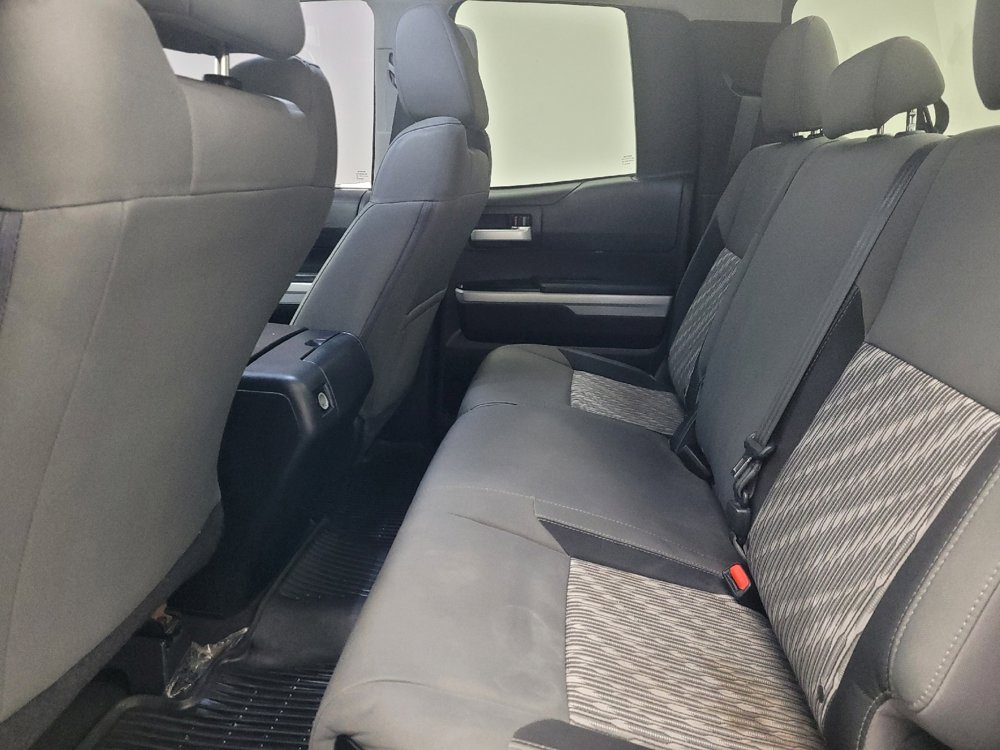 Used 2019 Toyota Tundra SR5 RWD image 18