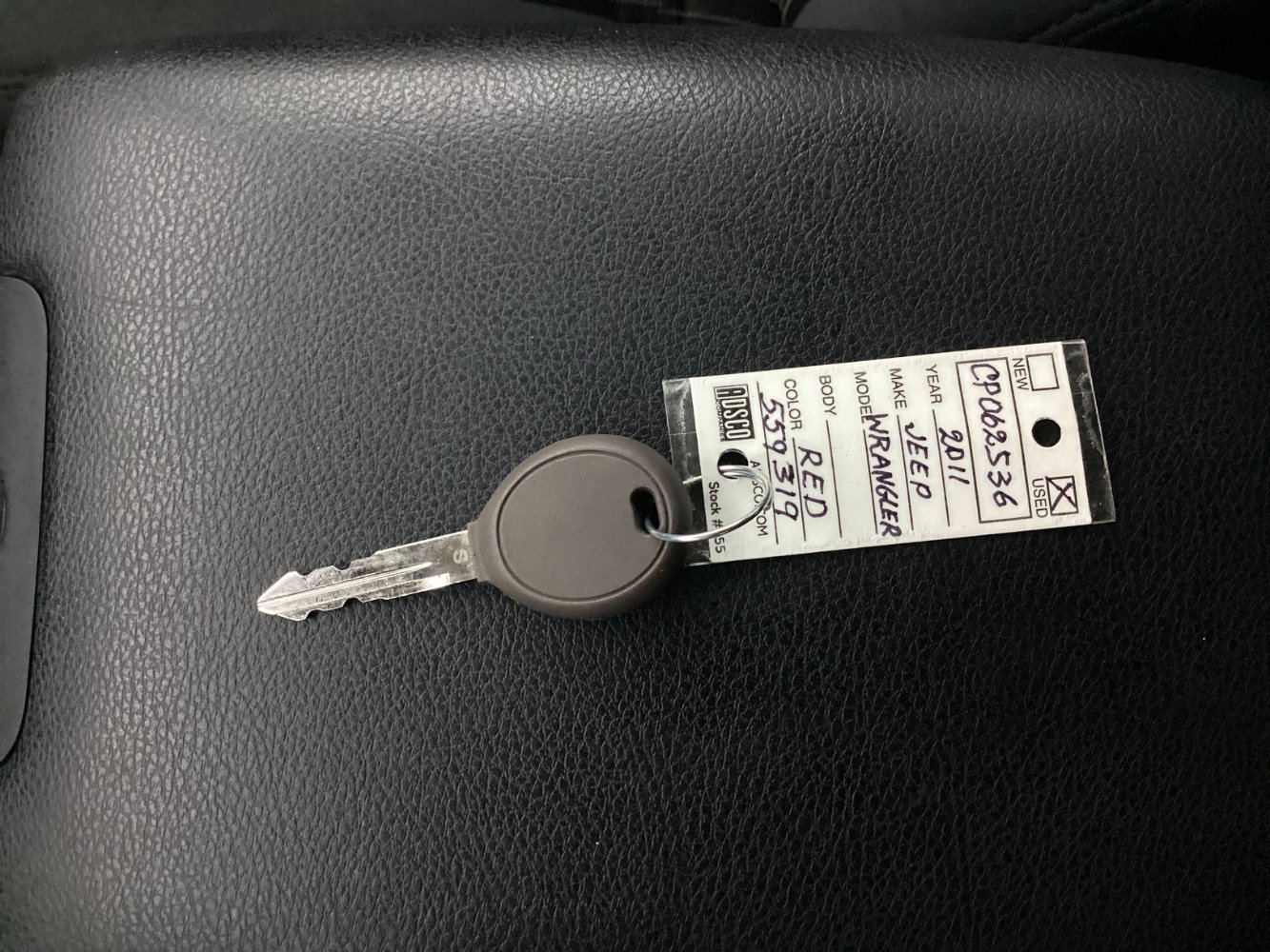 Used 2011 Jeep Wrangler Unlimited Sahara image 39