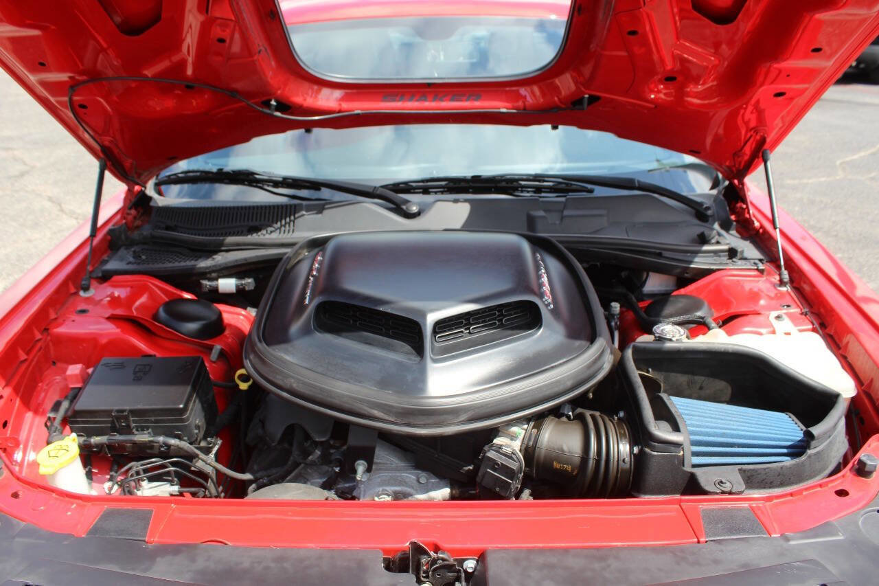 Used 2019 Dodge Challenger R/T Scat Pack w/ Shaker Package RWD image 8