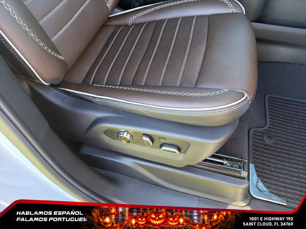 Used 2026 GMC Yukon Denali Ultimate AWD/4WD image 38