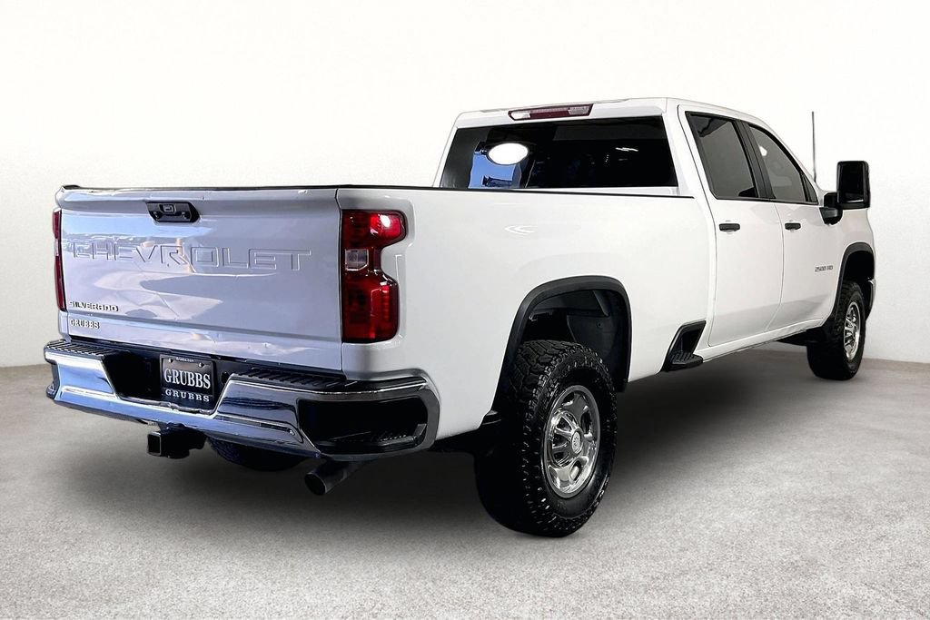 Used 2024 Chevrolet Silverado 2500 W/T w/ WT Convenience Package AWD/4WD image 2