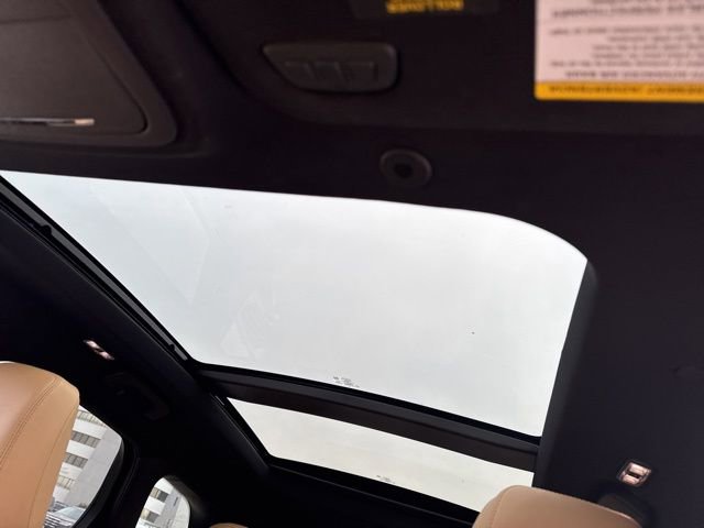 Used 2023 Lincoln Corsair Grand Touring w/ Equipment Group 302A image 3