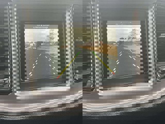 Used 2023 Dodge Challenger SXT image 29