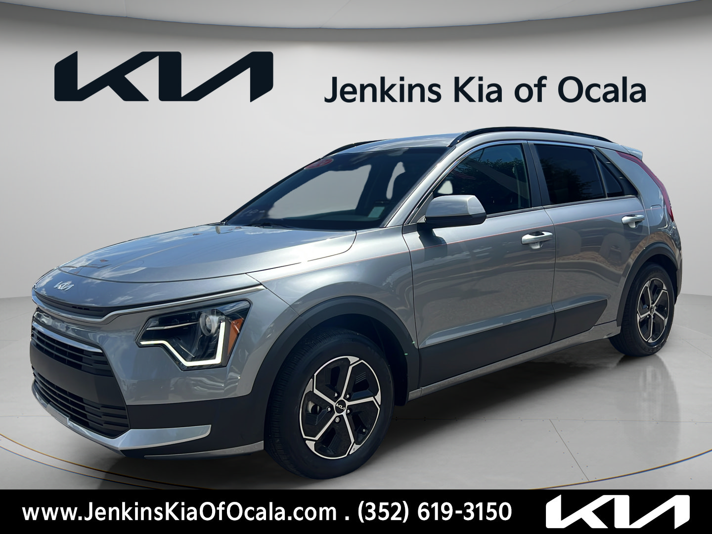 Certified 2024 Kia Niro LX FWD image 7